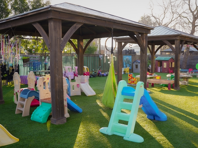 Little Seeds Children’s Center in Alameda CA