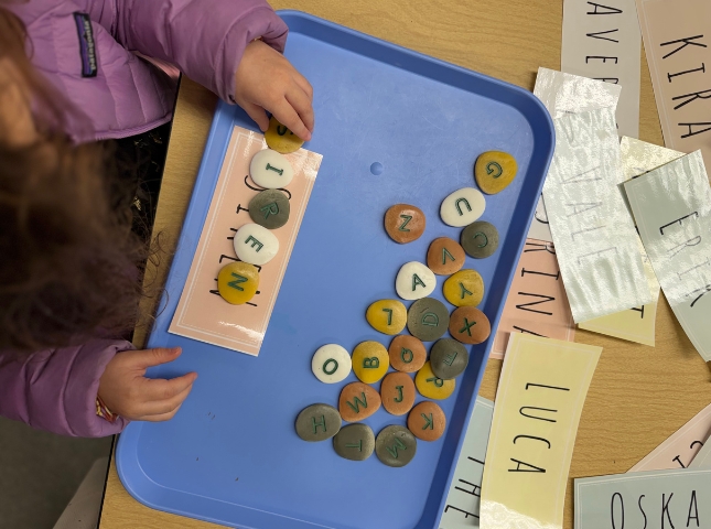 Nature-based preschool learning activities in Alameda